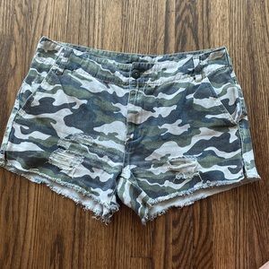 BDG camo shorts